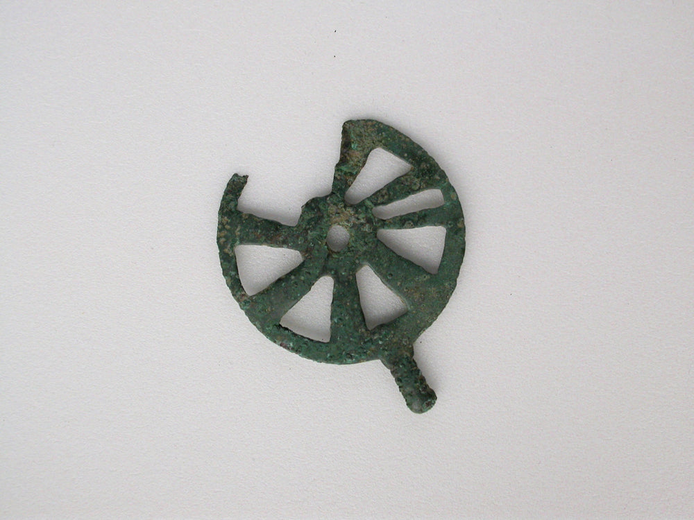 Disc with Flange by Ancient Greek – MuseumPrints